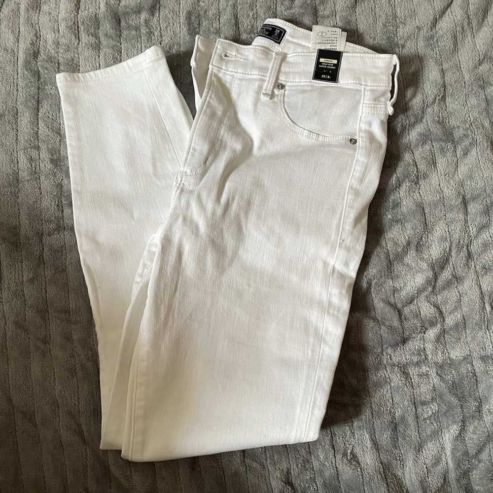 White super skinny Abercrombie and Fitch jeans